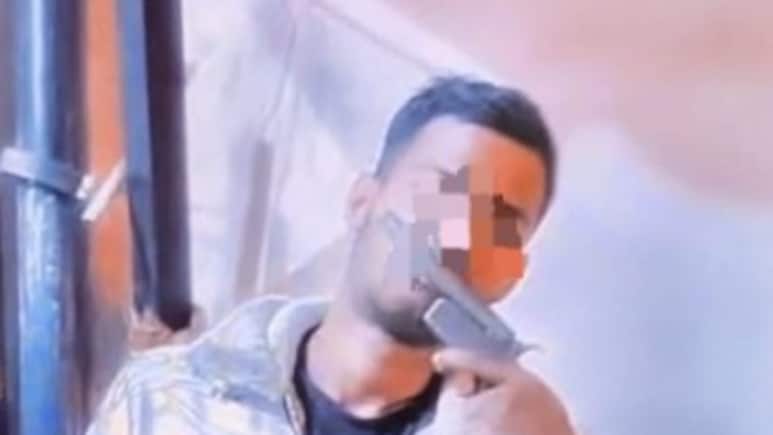 दिल्ली में हथियार के साथ रील बनाना युवक को पड़ा महंगा, पुलिस ने सलाखों के पीछे भेजा