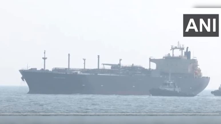 राहत की खबर: LPG से भरा एक और टैंकर होर्मुज पार करके पहुंचा भारत