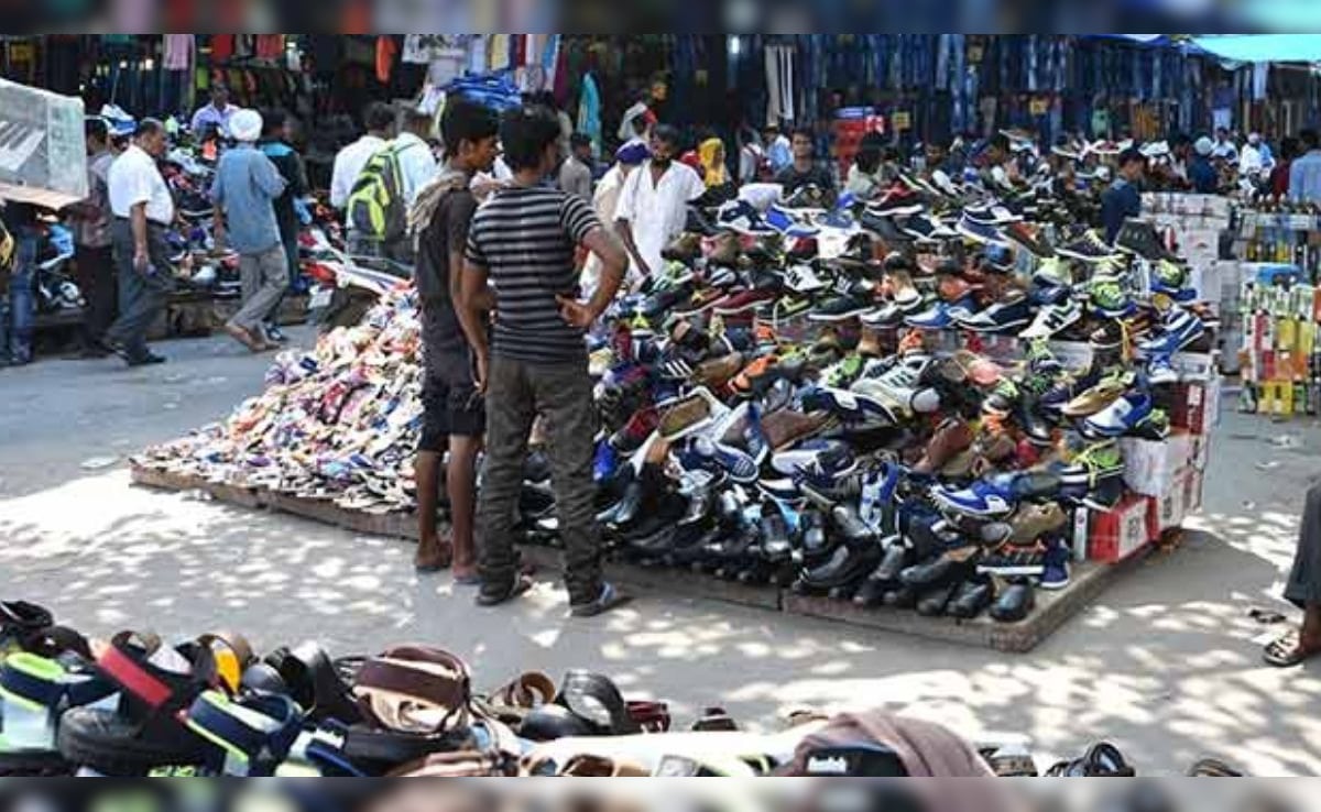 पुराने जूते-चप्पल से कमाएं हजारों रुपये, कबाड़ में न फेंके, इन पोर्टल पर बेचें पुराने जूते-चप्पल