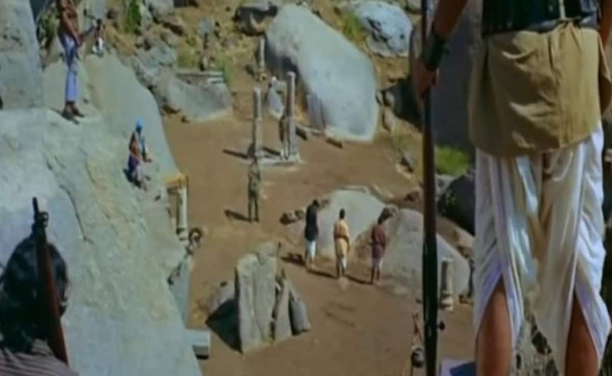 51 साल पहले आई इस फिल्म को लेकर दिखा था धुरंधर 2 जैसा पागलपन, टिकट के लिए लगती थी लंबी लाइन, लगातार 5 साल तक थियेटर में चली थी मूवी