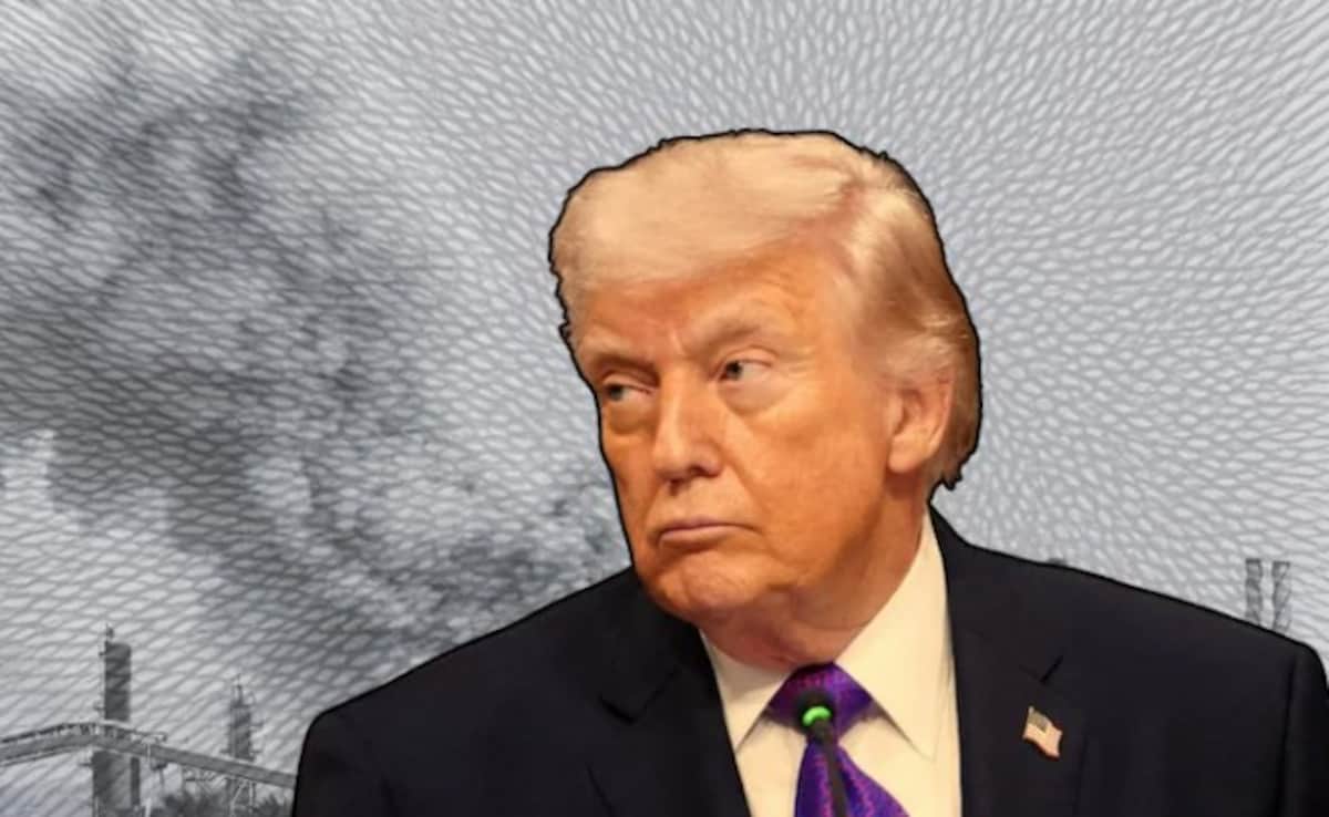 Trump Is Willing To End Iran War Even If Hormuz Remains Closed: Report