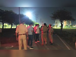 Lucknow Encounter: लखनऊ में देर रात पुलिस की मुठभेड़, महिलाओं से लूटपाट करने वाले बदमाश के पैर में लगी गोली