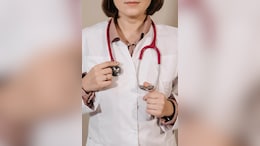 Doctor Claims Groom's Family Rejected Her For Being 'Too Ambitious', Internet Says "Good Riddance"