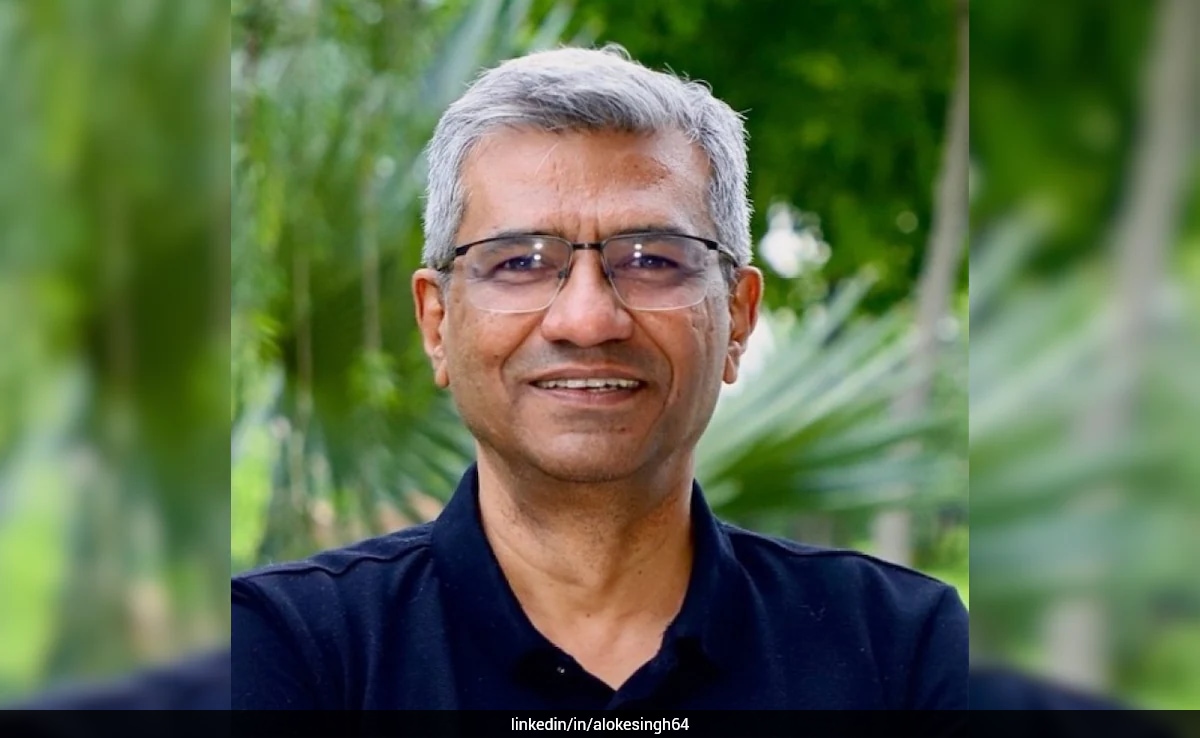 IndiGo Names Ex-Air India Express Chief Aloke Singh As Chief Strategy Officer