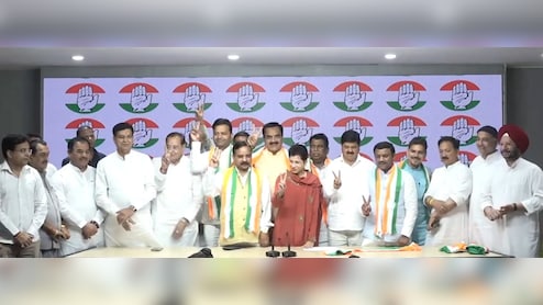 उत्तराखंड में राजनीतिक हलचल तेज, तीन पूर्व विधायक समेत 6 बड़े नेता कांग्रेस में शामिल; जानिए किसने थामा 'हाथ'