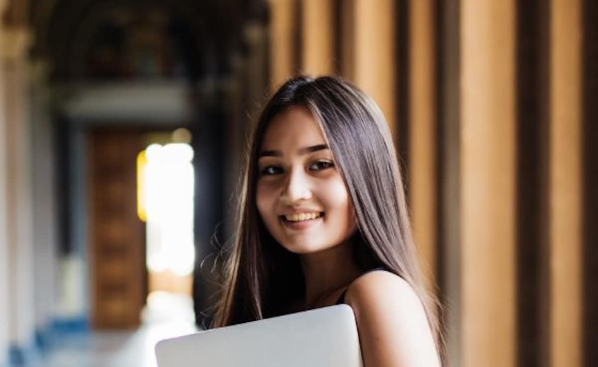 क्या है ‘वन नेशन, वन सब्सक्रिप्शन'? जानें छात्रों के लिए कैसे एक क्लिक में खुल रहा ज्ञान का खजाना