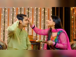 Holi Bhai Dooj 2026: होली भाई दूज आज, जानें पूजा विधि और तिलक लगाने का शुभ मुहूर्त