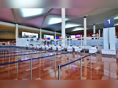 दिल्ली, नोएडा और गुरुग्राम से कितने KM दूर है जेवर एयरपोर्ट? जाने कहां से कितना लगेगा टाइम