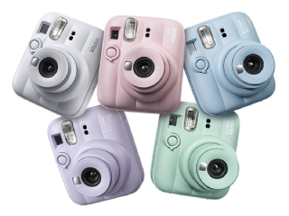 FUJIFILM ने Rs 10 हजार की रेंज में लॉन्च किया instax mini 13 इंस्टेंट कैमरा, फोटो खींचने के साथ प्रिंट भी!