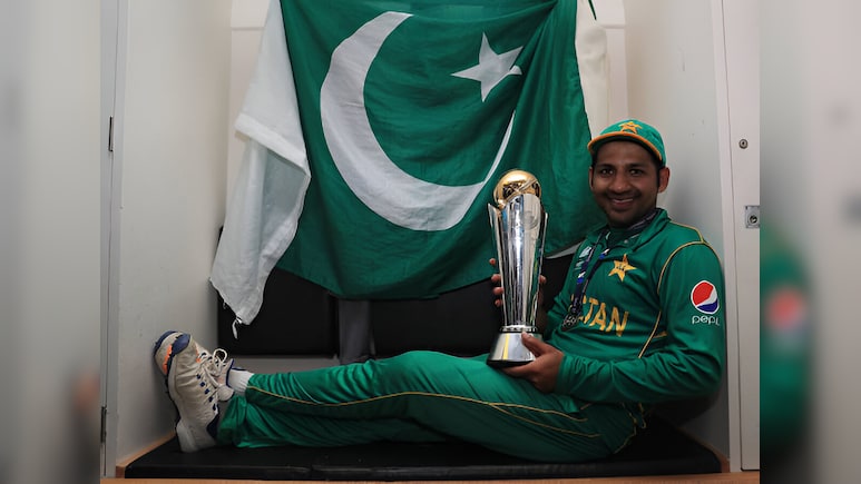 जिसने पाकिस्तान को बनाया चैंपियंस ट्रॉफी का चैंपियन, उसने इंटरनेशनल क्रिकेट को कहा अलविदा