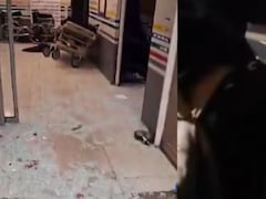 यूएस और इसराइल के हमले में तेहरान के गांधी हॉस्पिटल को भी पहुंचा नुकसान, अस्पताल के अंदर की तस्वीरें आई सामने