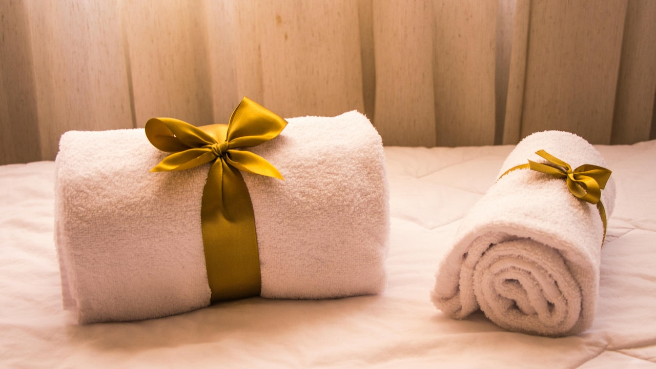 Why You Must Choose Between Luxurious Softness And Superior Towel Absorbency