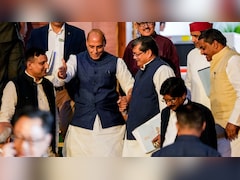 तेल-गैस को लेकर घबराने की जरूरत नहीं, ऑल पार्टी मीटिंग में सरकार ने दिया भरोसा