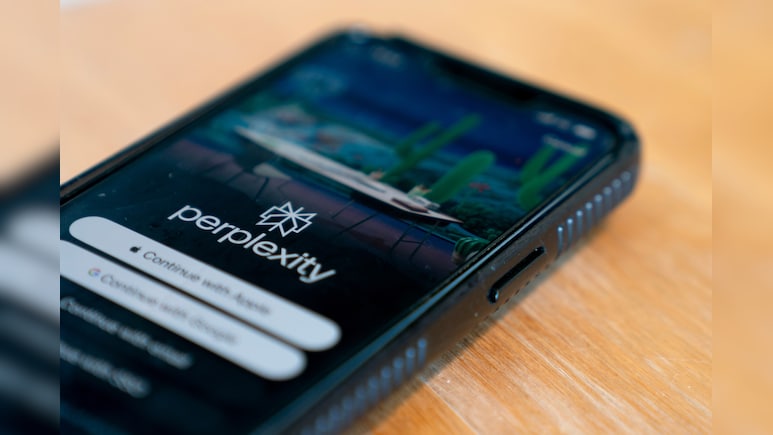 Amazon Wins US Court Order Blocking Perplexity's AI Shopping Bots