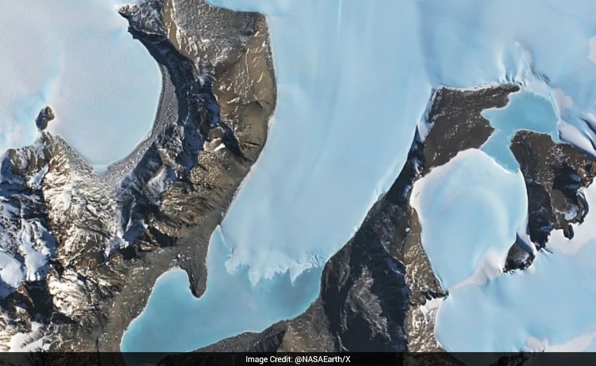 NASA Shares What Makes Ice-Covered Antarctic Lake Full Of Life