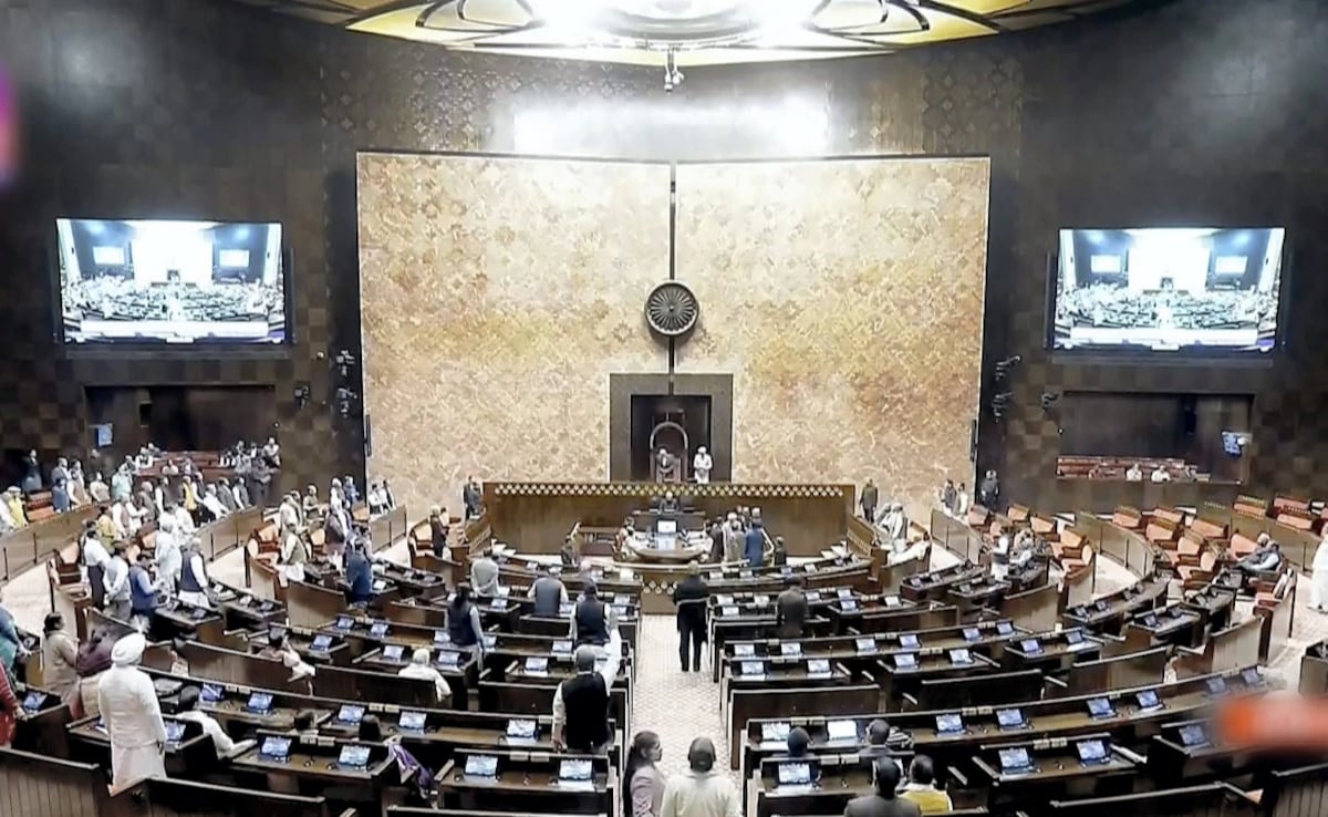 राज्यसभा चुनाव: वोटिंग के दौरान गायब रहे तीनों विधायकों को नोटिस, 2 दिन के भीतर मांगा जवाब