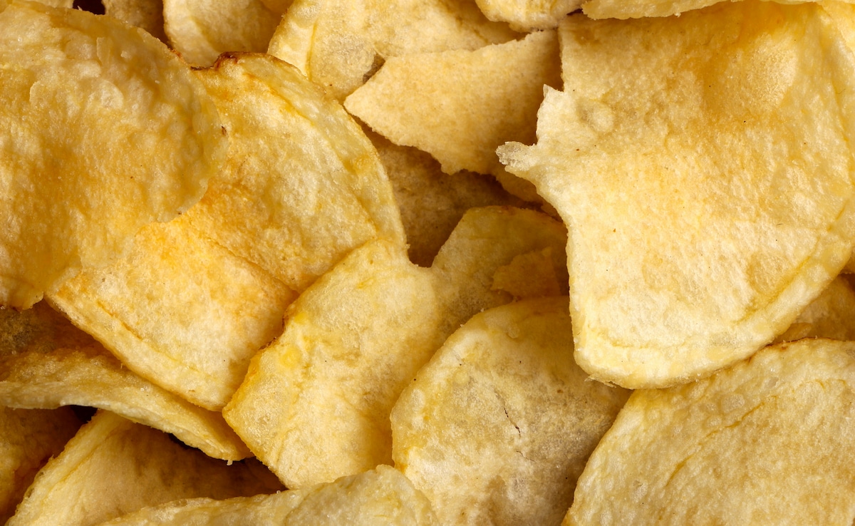 इतना सस्‍ता हो गया आलू, धूप भी न‍िकल रही है, तो फटाफट बना लो आलू के च‍िप्‍स, पापड़ और ये सारी चीजें