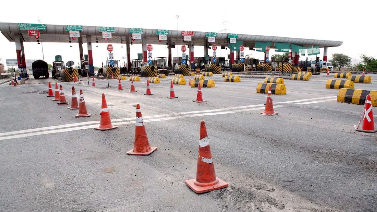 Delhi Meerut Expressway Toll Rates: दिल्ली-मेरठ एक्सप्रेसवे पर सफर होगा महंगा, 1 अप्रैल से 5% बढ़ जाएगा टोल, जानिए कितना लगेगा टोल