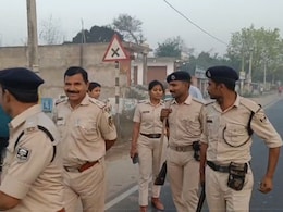 Bihar: ऑर्केस्ट्रा की आड़ में नाबालिग लड़कियों का शोषण, मानव तस्करी का भांडाफोड़...10 लड़कियां बरामद