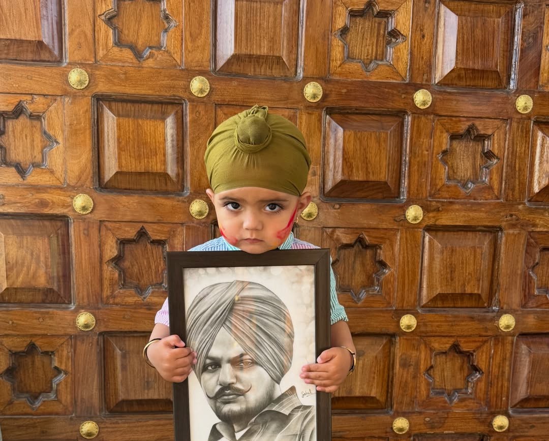 सिद्धू मूसेवाला के फैन हैं, इमोशनल भी हैं, तो दिल थाम कर देखें ये फोटो