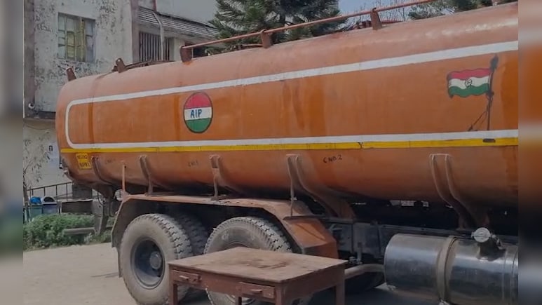 दारू वाला टैंकर... पेट्रोल-डीजल एक बूंद नहीं, विदेशी शराब मिला हजारों लीटर, मामला बिहार का है