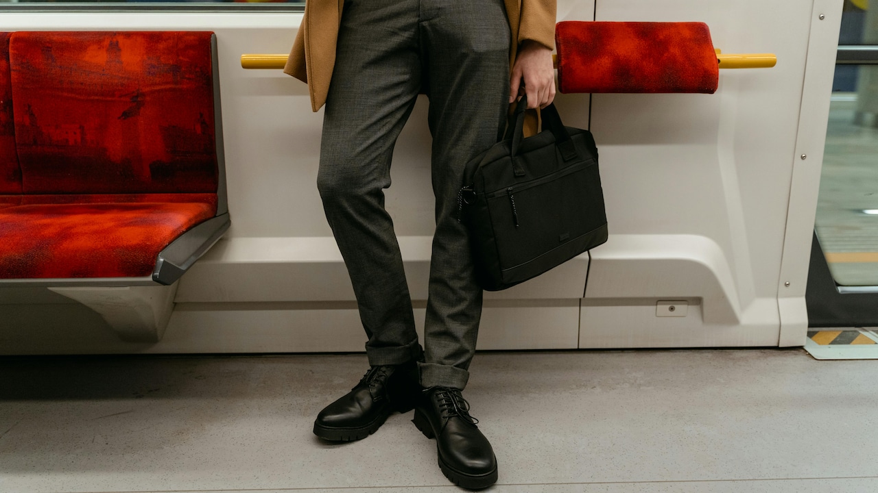 Invest in timeless pieces with these stretchable trousers from Myntra Invest in timeless pieces with these stretchable trousers from Myntra