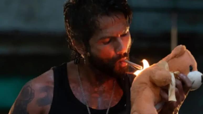 पहली मार्च को जानिए फरवरी के 28 दिनों में रिलीज हुई कितनी फिल्में, किसकी चढ़ी गुड्डी कौनसी हुई फ्लॉप