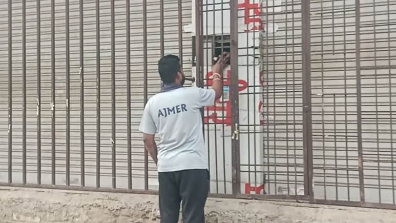 राजस्थान में सरकारी आदेशों की उड़ी धज्जियां, ड्राइ डे पर जमकर खुलेआम बिकी शराब