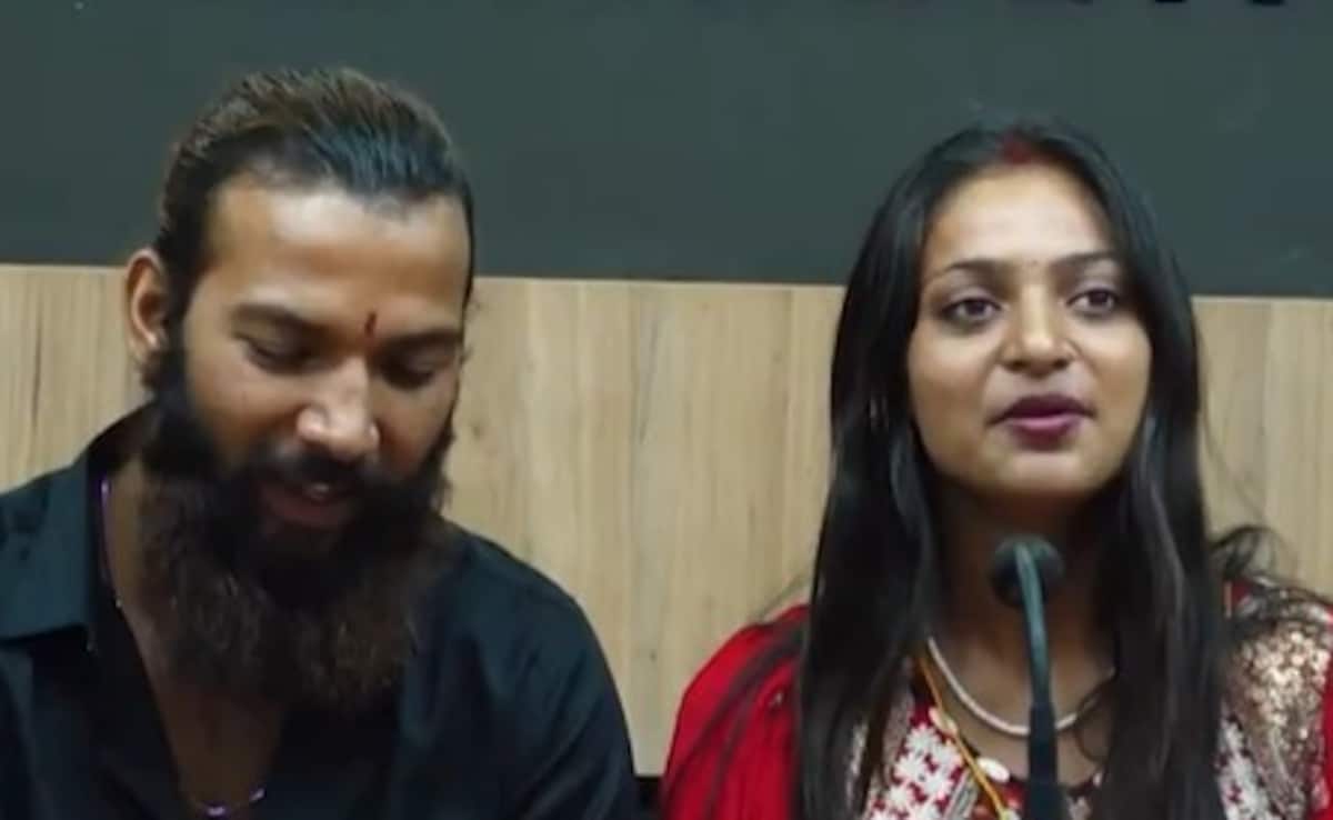 मोनालिसा के माता-पिता जिस लड़के से करवा रहे थे शादी वो रिश्ते में था महाकुंभ वायरल गर्ल का भाई, वीडियो में सुनाई पूरी आपबीती