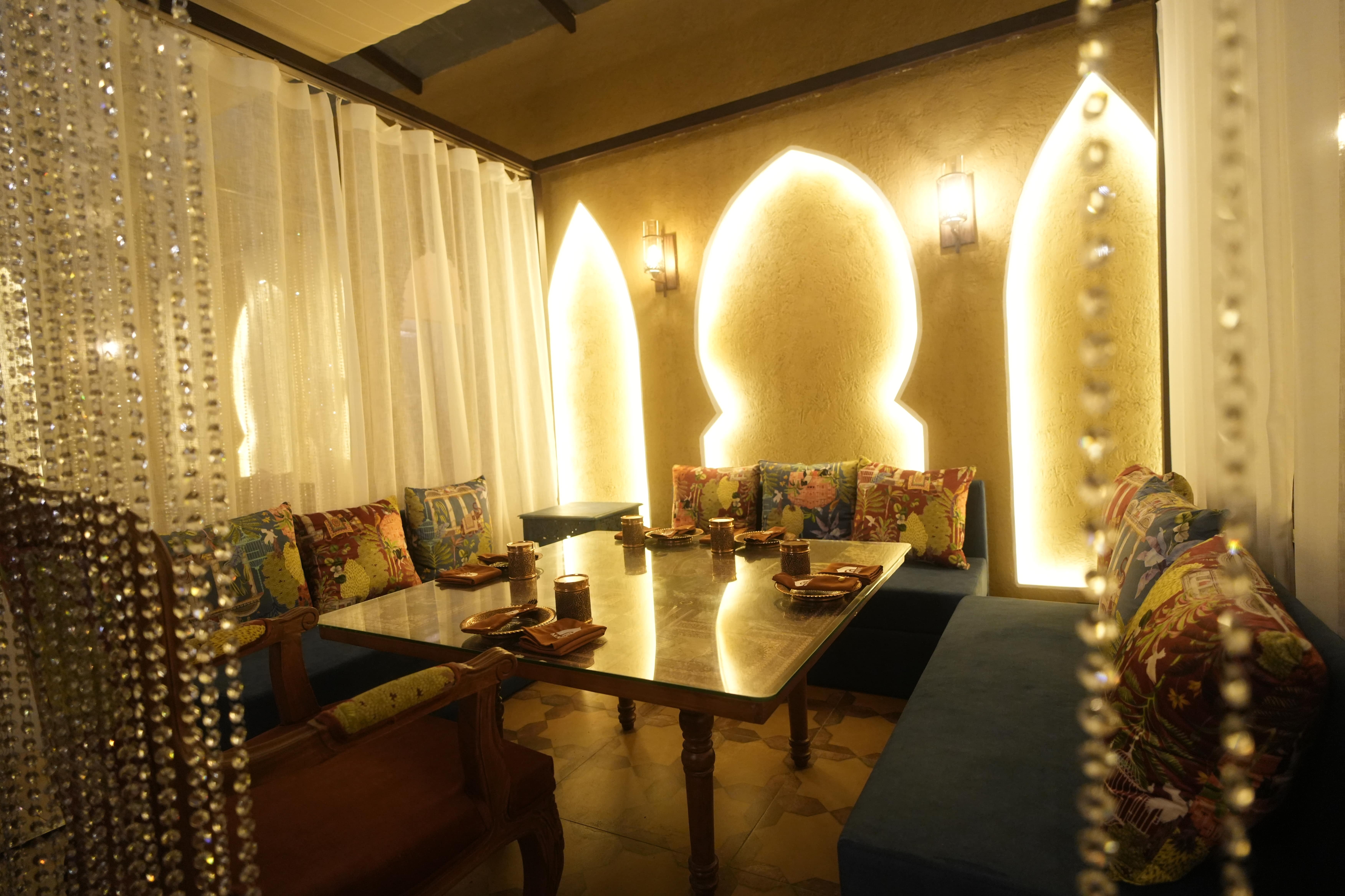 A Rare Restaurant In Noida Where You Can Dine Like A Nawab - At Majlis