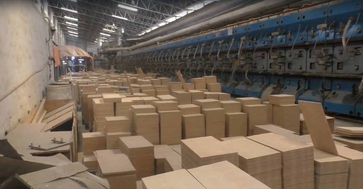 600 Units, 4 Lakh Workers: The Iran War Impact On Gujarat Tiles Industry