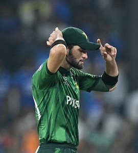 Shaheen Afridi Shouldnt Even Be In Playing XI: Pakistan Great Drops Bombshell
