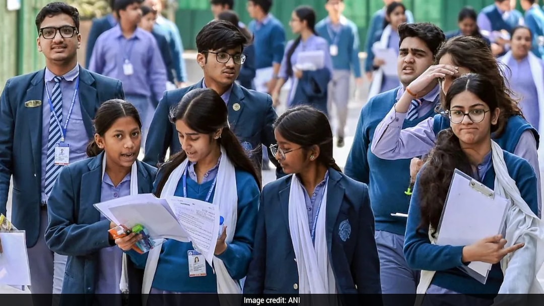 CBSE Class 10, 12 Timetable 2027 LIVE: Board Exam Date Sheet PDF Download Link, Reporting Time, Subject-Wise Schedule Soon