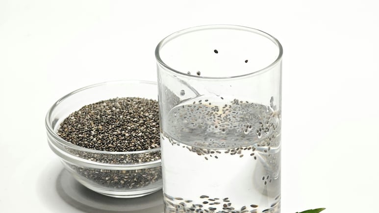 Beat The Heat Naturally: 5 Soaked Seeds That Support Hydration And Gut Health