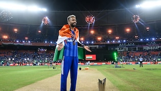 T20 World Cup: मुश्किल में हार्दिक पांड्या, तिरंगे के अपमान का आरोप, दर्ज हुई शिकायत