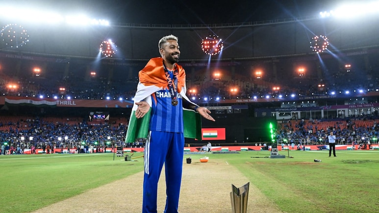 T20 World Cup: मुश्किल में हार्दिक पांड्या, तिरंगे के अपमान का आरोप, दर्ज हुई शिकायत