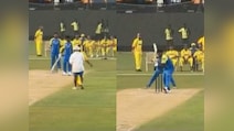 With Dhoni As Keeper, Samson Takes On Muralitharan. Here's What Happened
