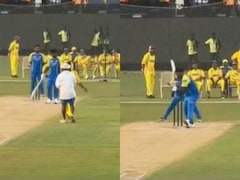 With Dhoni As Keeper, Samson Takes On Muralitharan. Heres What Happened