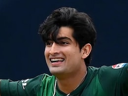 PSL 2026: पहले 2 करोड़ का जुर्माना, अब बीच PSL से बाहर, नसीम शाह की बढ़ सकती हैं मुश्किलें, PCB इस बात से नाराज