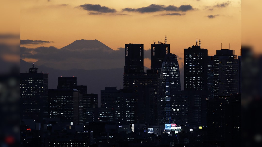 Asian Stocks Edge Higher At Open As Oil Retreats: Markets Wrap