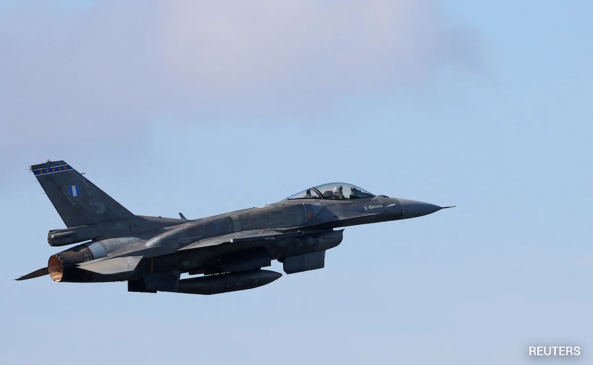 Months Before Iran War, Ukraine's F-16 Fighter Jets Starved Of US-Made Missiles: Report