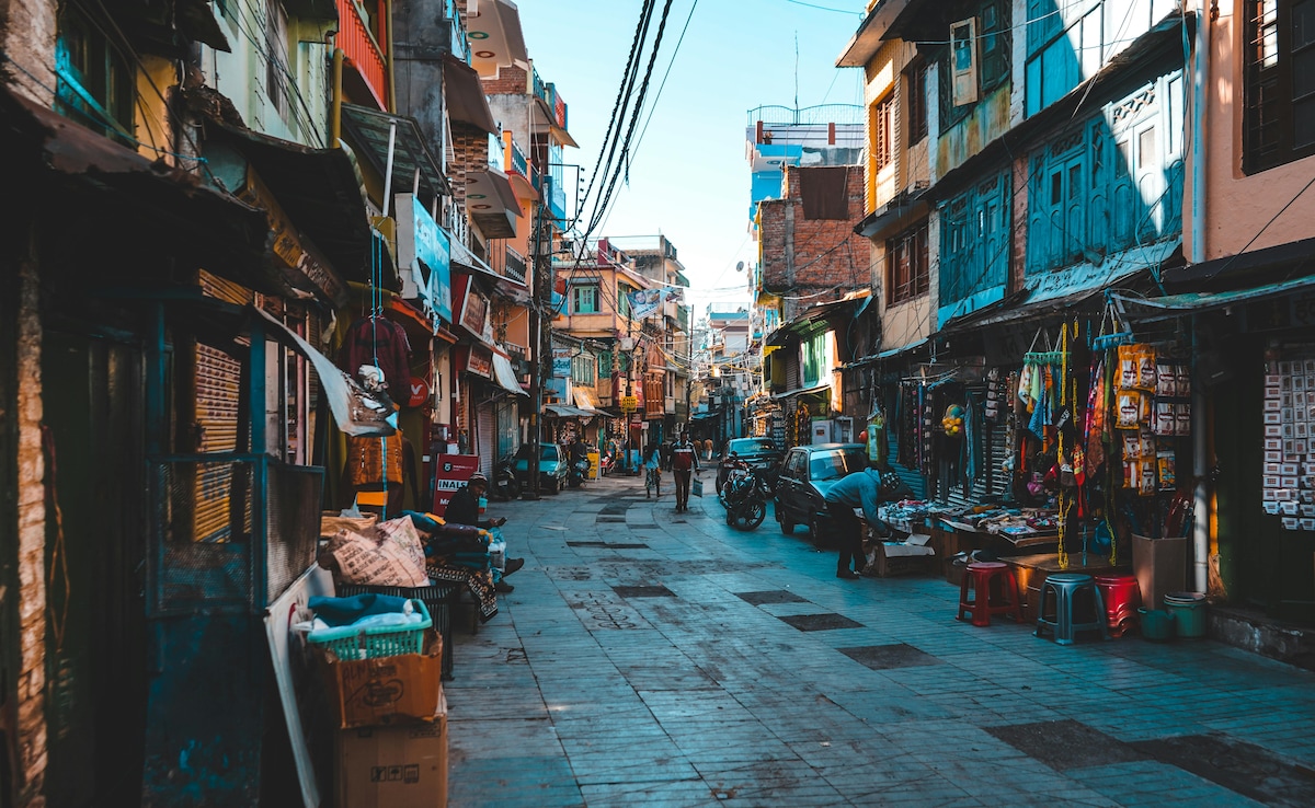 Woman Reveals Why She Never Eats Out In India After Returning From America: 'Street Doesn't Invite You'