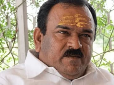 Ashok Kharat: धक्कादायक! मंत्रिमंडळ निवडीतही खरातची लुडबुड? अजित पवारांच्या दरबारात थेट पोहोचला होता निरोप