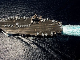 Iran-Israel War: ईरान का दावा- मिसाइल हमले के बाद 1,000KM दूर चला गया US का युद्धपोत 'अब्राहम लिंकन'