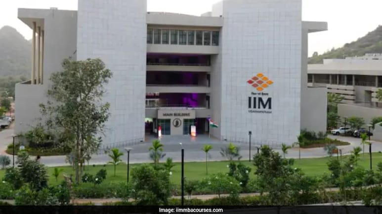 IIM Visakhapatnam Executive MBA: Check Eligibility, Course Details And Selection Process