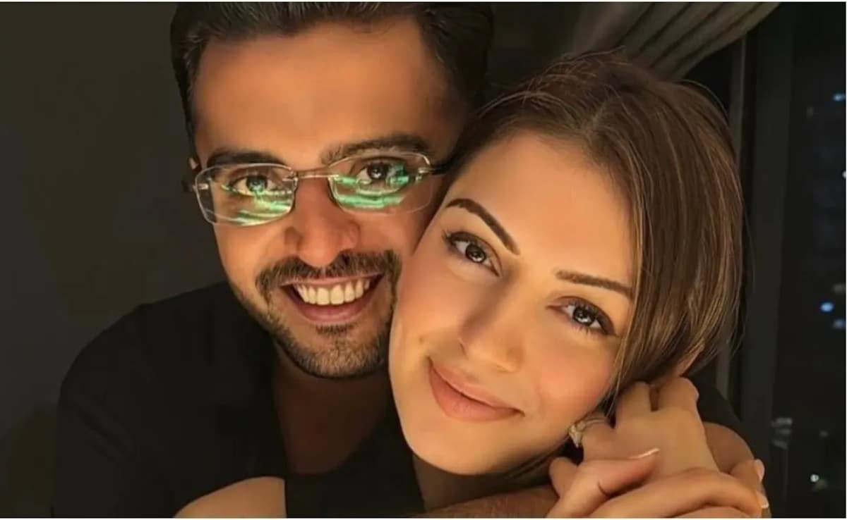 हंसिका मोटवानी ने शादी के 4 साल बाद सोहेल खतूरिया से तलाक क्यों लिया, एक्ट्रेस के वकील ने कहा- अलग होने की थी डिमांड