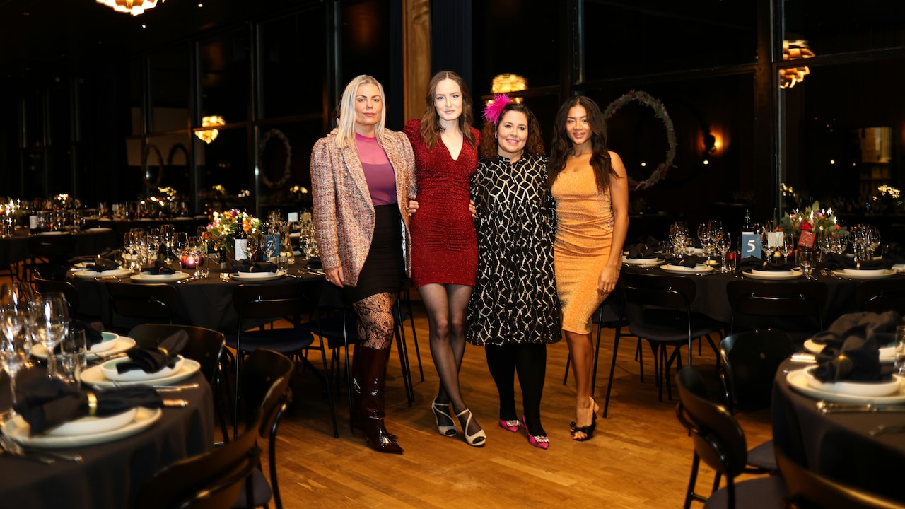 Empire Waist Dresses: The Secret Fashion Trick To Conceal Bloating Empire Waist Dresses: The Secret Fashion Trick To Conceal Bloating