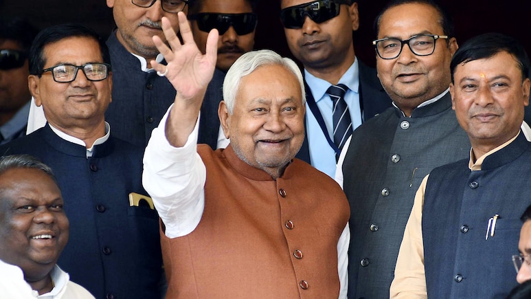 बिहार में JDU से मुख्यमंत्री पद छिनेगा तो उसे मंत्रिमंडल में क्या मिलेगा? BJP के लिए भी आसान नहीं है जवाब