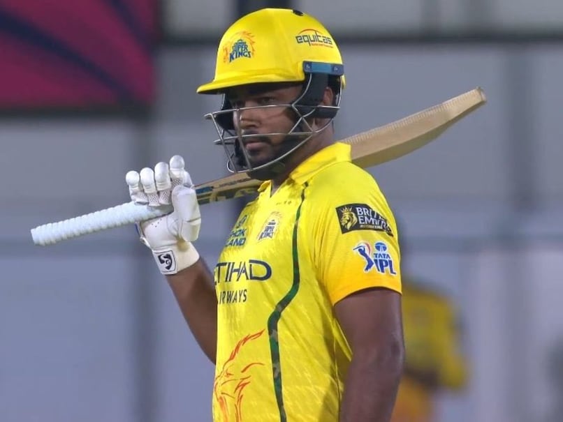 CSK vs KKR LIVE Score, IPL 2026: 4, 4, 4 - Sanju Samson On Fire For CSK, Leaves KKR Stunned