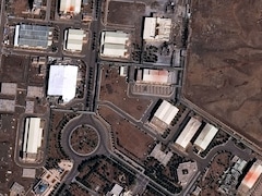 ईरान के नतांज परमाणु केंद्र पर अमेरिका-इजरायल ने किए हमले, सैटेलाइट तस्वीरों में देखें तबाही के निशान